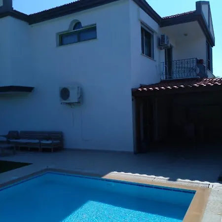 Hotel Luxury 3 Bedrooms Swimming Pool